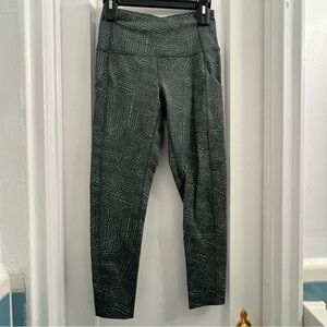 Zella Leggings in Dark Green with White dots size small